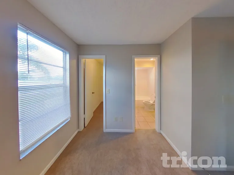11011 Greenaire Dr — Photo 8