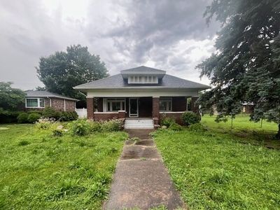 604 N State St, Westville, IL, 61883