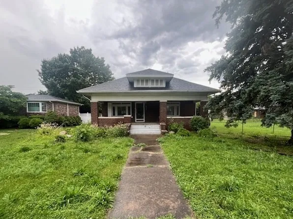 604 N State St, Westville, IL 61883