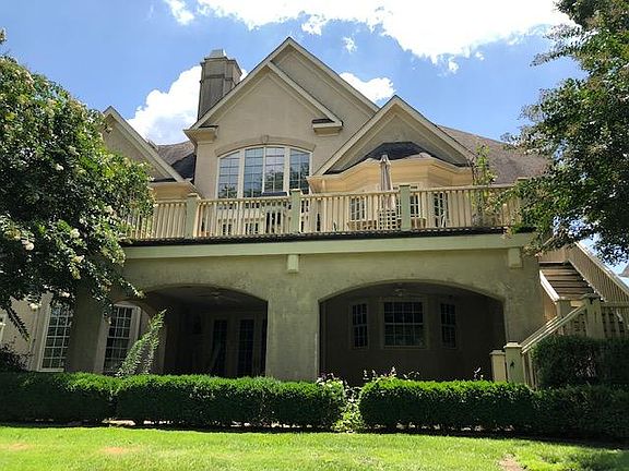 3rd image of 6307 Waters Edge Ln
