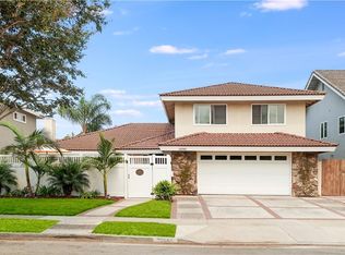 10081 Crailet Dr, Huntington Beach, CA 92646
