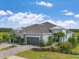 2122 Marquesa Cir, Naples, FL 34112