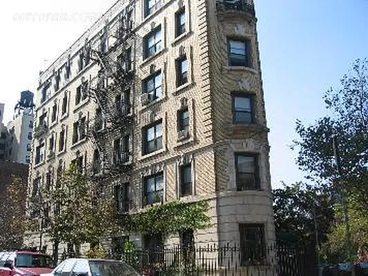 Sold by Corcoran | media 3