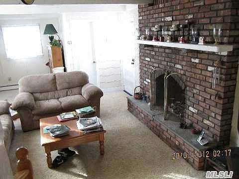 5th image of 70 Corbin Ave