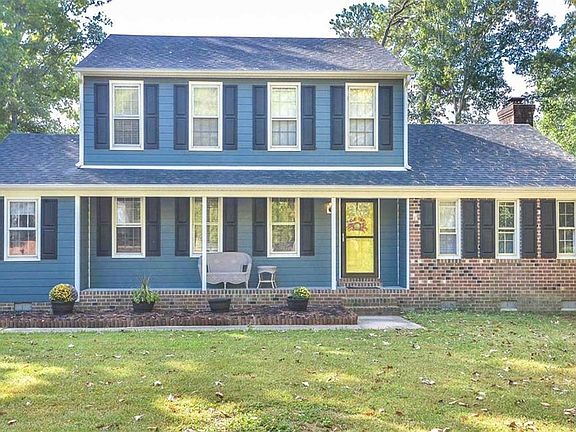 2nd image of 9709 Wildbriar Ln