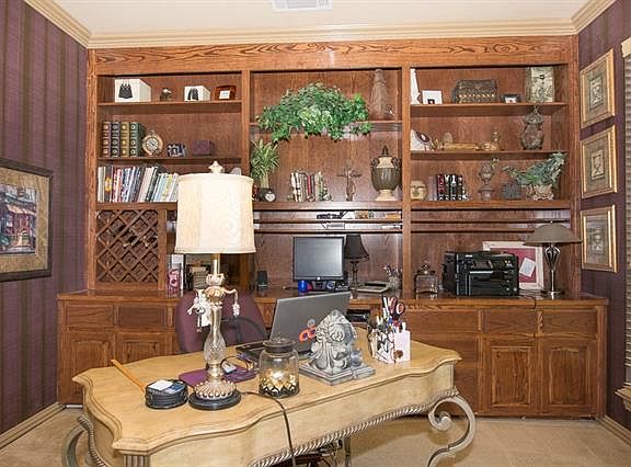 4th image of 5508 Tribune Way