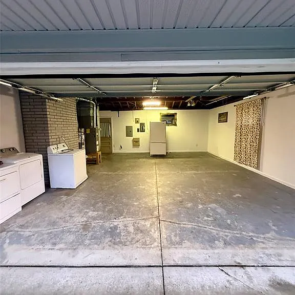 33 Kirk Lane Dr — Photo 33
