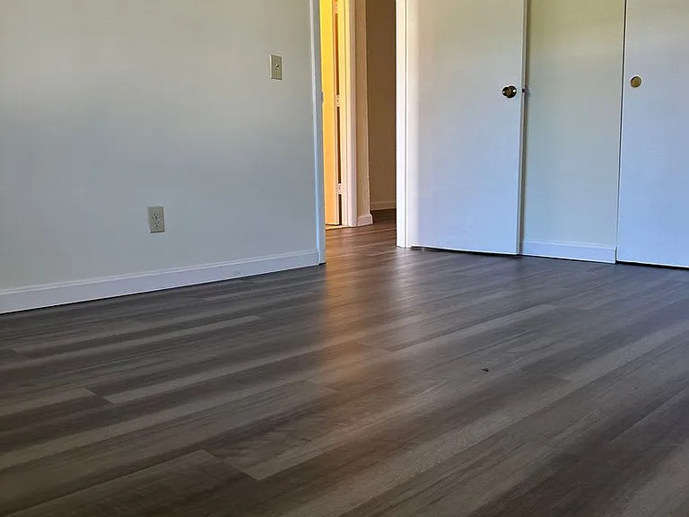 Westland Meadows — Photo 13