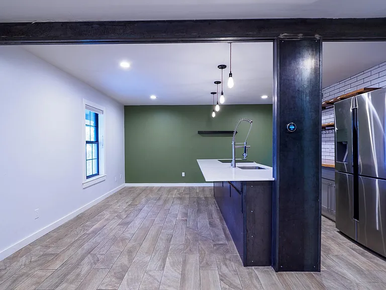 2302 E Side Dr #28 — Photo 10
