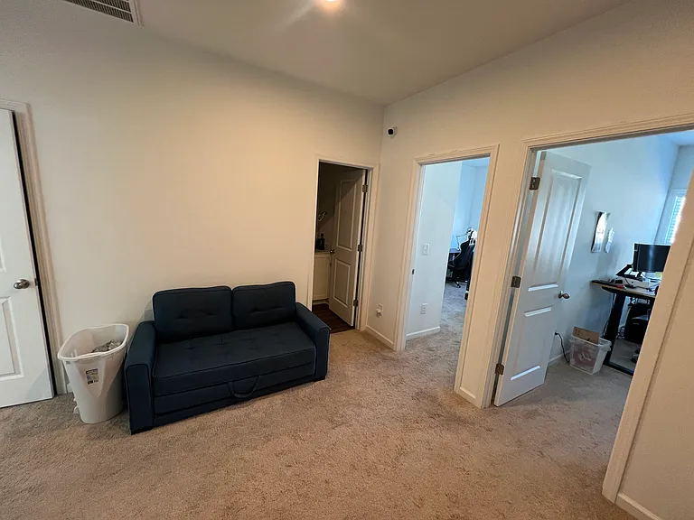 803 Oak Center Dr — Photo 6