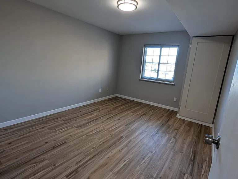 308 McHenry St #101 — Photo 11