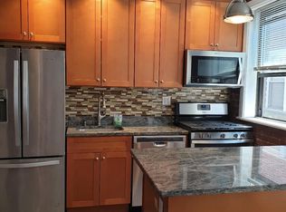 23-11 23rd St #3, Astoria, NY 11105