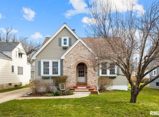 519 E Madison St, Morton, IL