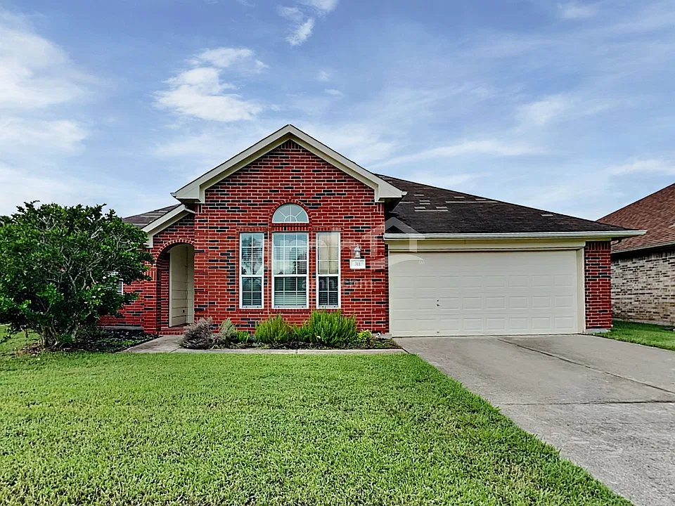 311 Green Isle Ave
