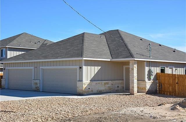 350 Carl Shipp Dr., Liberty Hill, TX. 2016 Completed Const