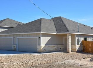 350 Carl Shipp Dr #A, Liberty Hill, TX 78642