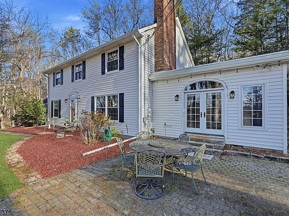 5th image of 35 Puder Rd