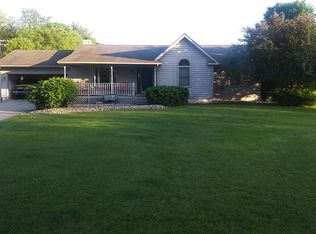 6734 N River Hwy, Grand Ledge, MI 48837