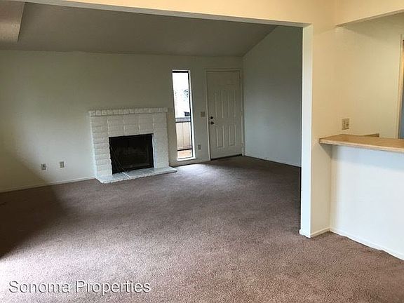 3rd image of 424 Bernice Ln