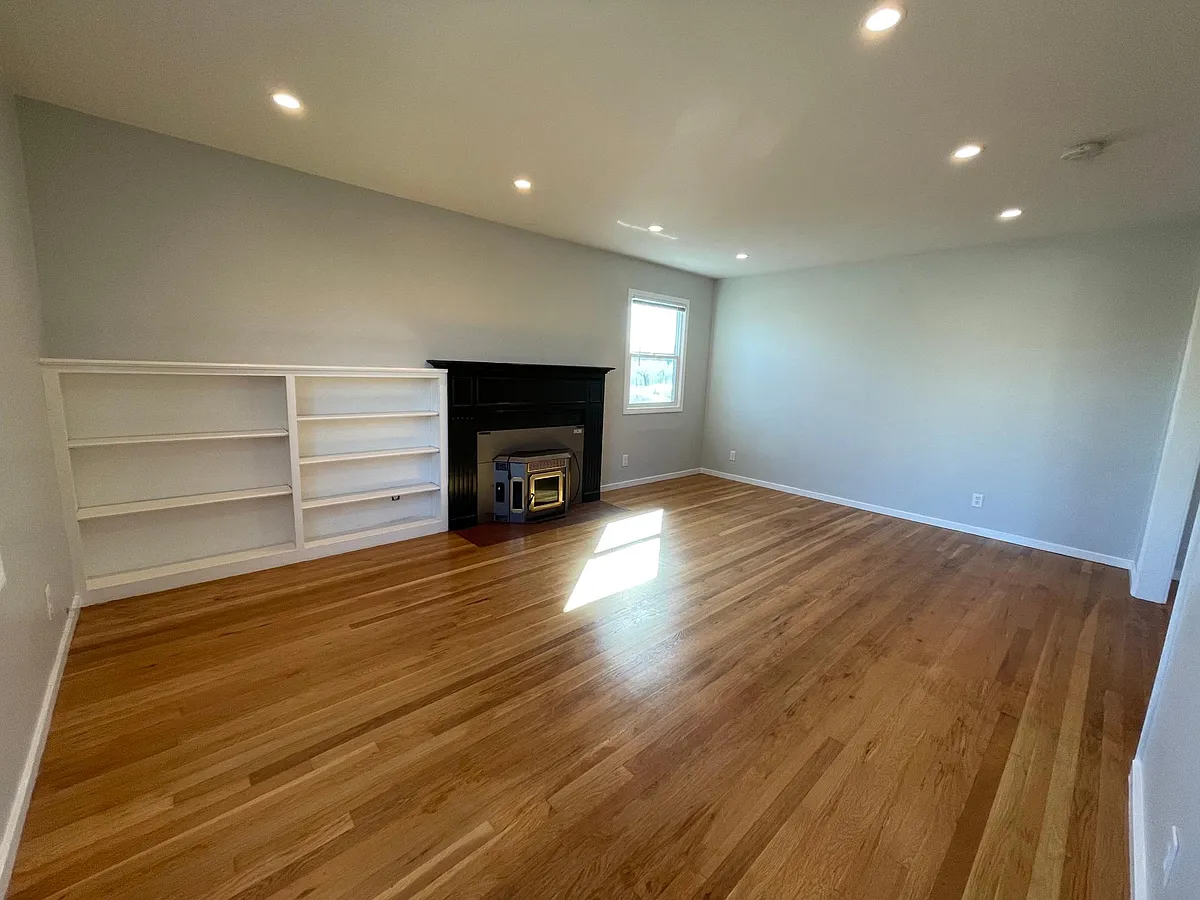 Spacious Living Room - 1505 148th Ave