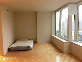 Rented by Kian Realty