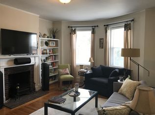 210 Winthrop Rd APT 11, Brookline, MA 02445