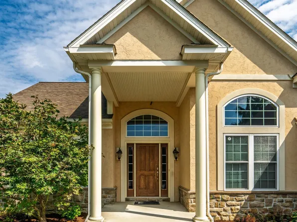 128 Kilgannon Ln, Lancaster, PA 17603