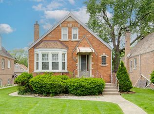 3042 N 77th Ave, Elmwood Park, IL 60707
