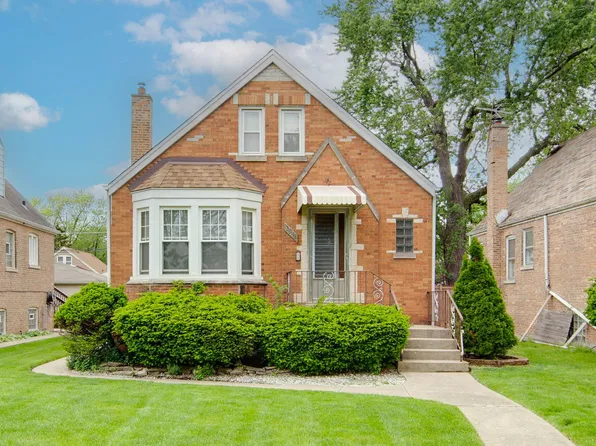 3042 N 77th Ave, Elmwood Park, IL 60707