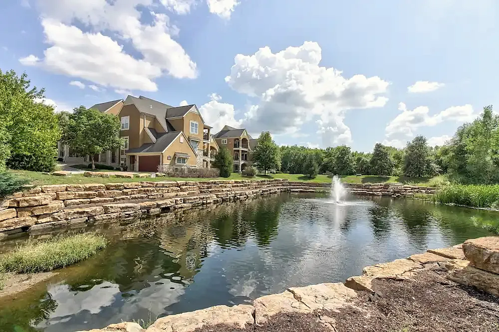 Mansions At Canyon Creek Apartments — Photo 3