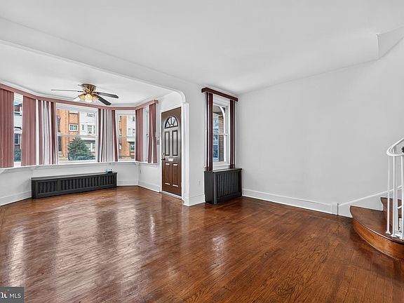 4th image of 7091 Forrest Ave