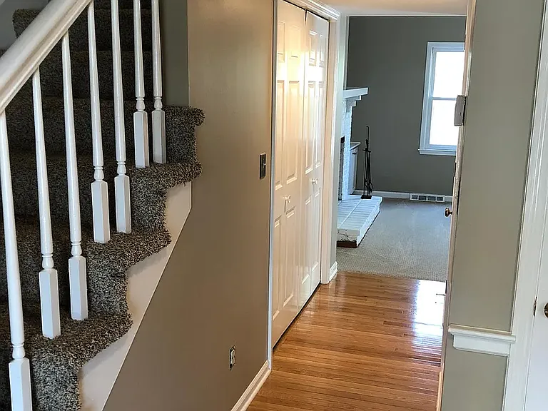 1304 Gray Hawk Rd — Photo 12