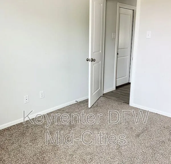 9001 High Stirrup Ln — Photo 6