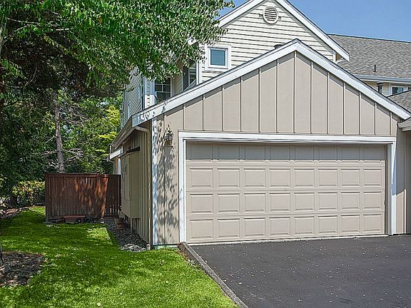 3rd image of 15839 NE 91st Way
