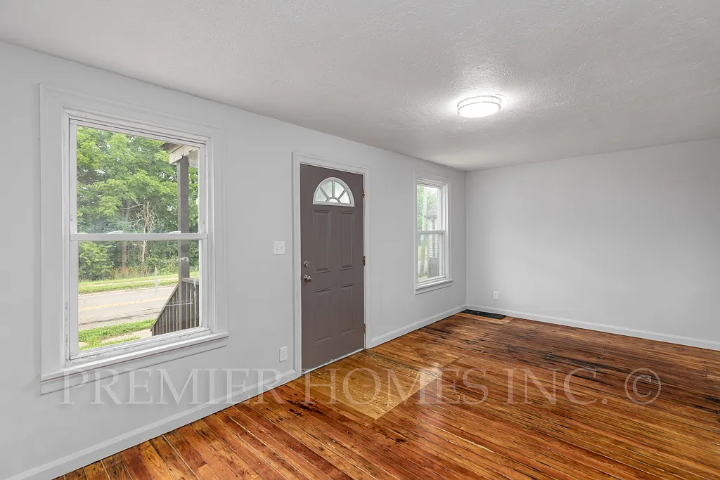 2 bed, 680 sqft, $1,395 — Photo 2