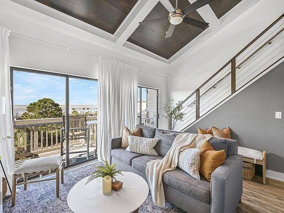 5th image of 145 Beachfront Trl #303