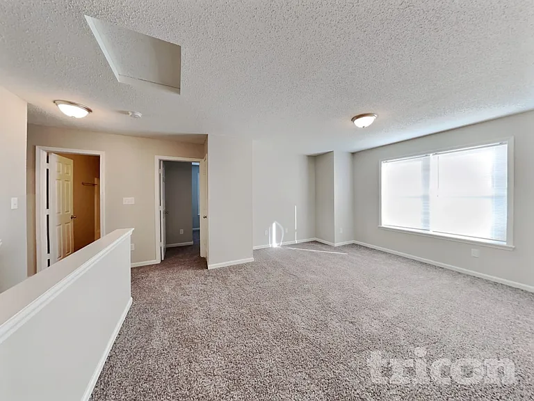 4279 Round Lake Bnd — Photo 17