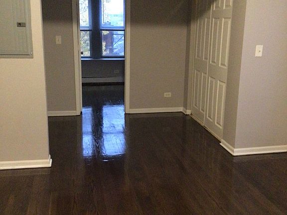 5th image of 7954 S Laflin St #15103
