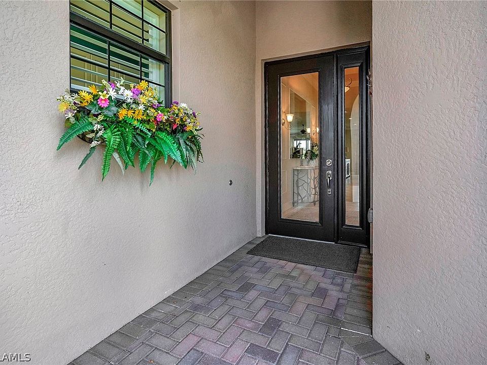 1st image of 11691 Meadowrun Cir