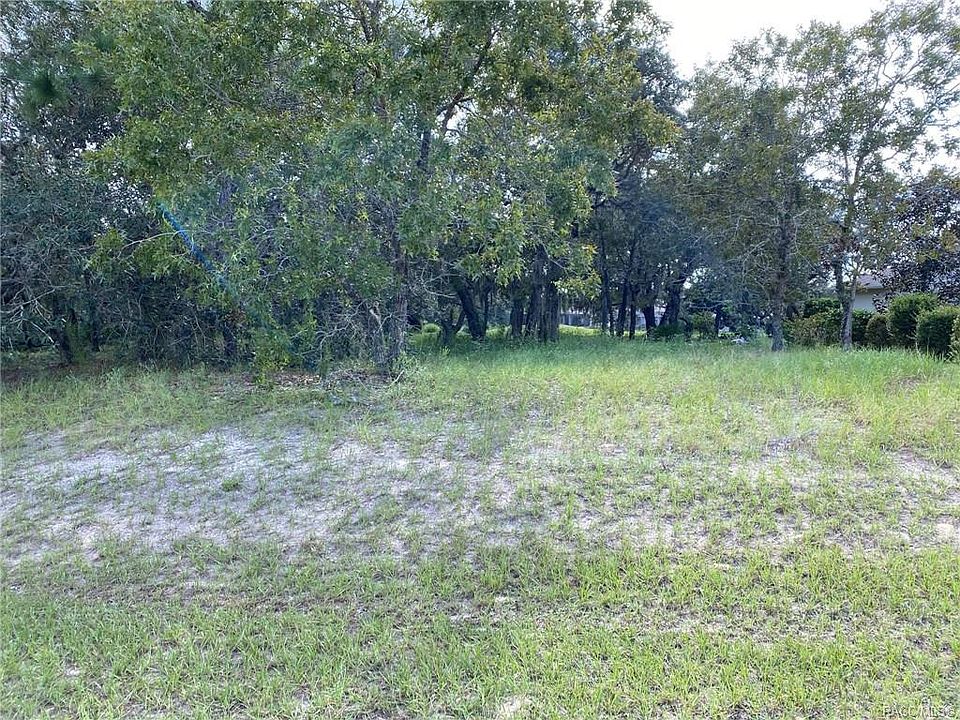 1st image of 62 Woodfield Cir