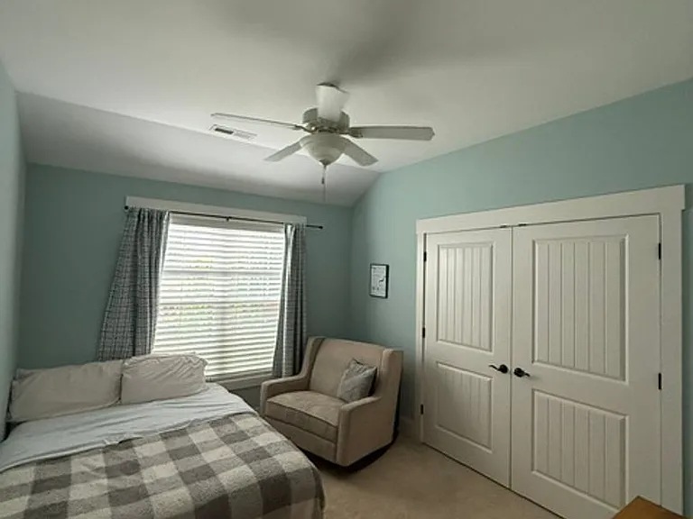508 Cottage Ct — Photo 10