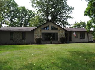 1809 Redwood Ave, Weedville, PA 15868