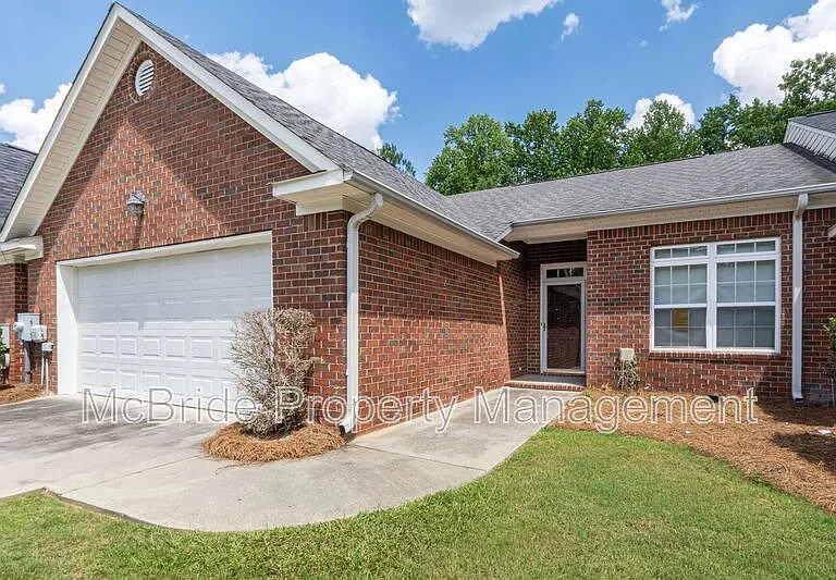 2908 Carey Ct — Photo 2