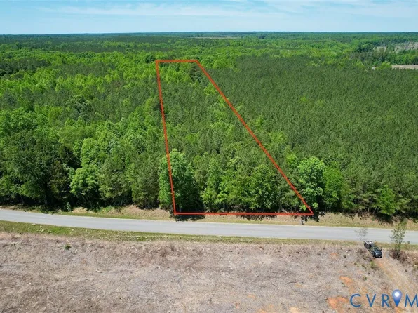 600 Red Oak Rd, Alberta, VA 23821