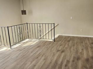 1320 E 152nd Ter #1320, Olathe, KS 66062