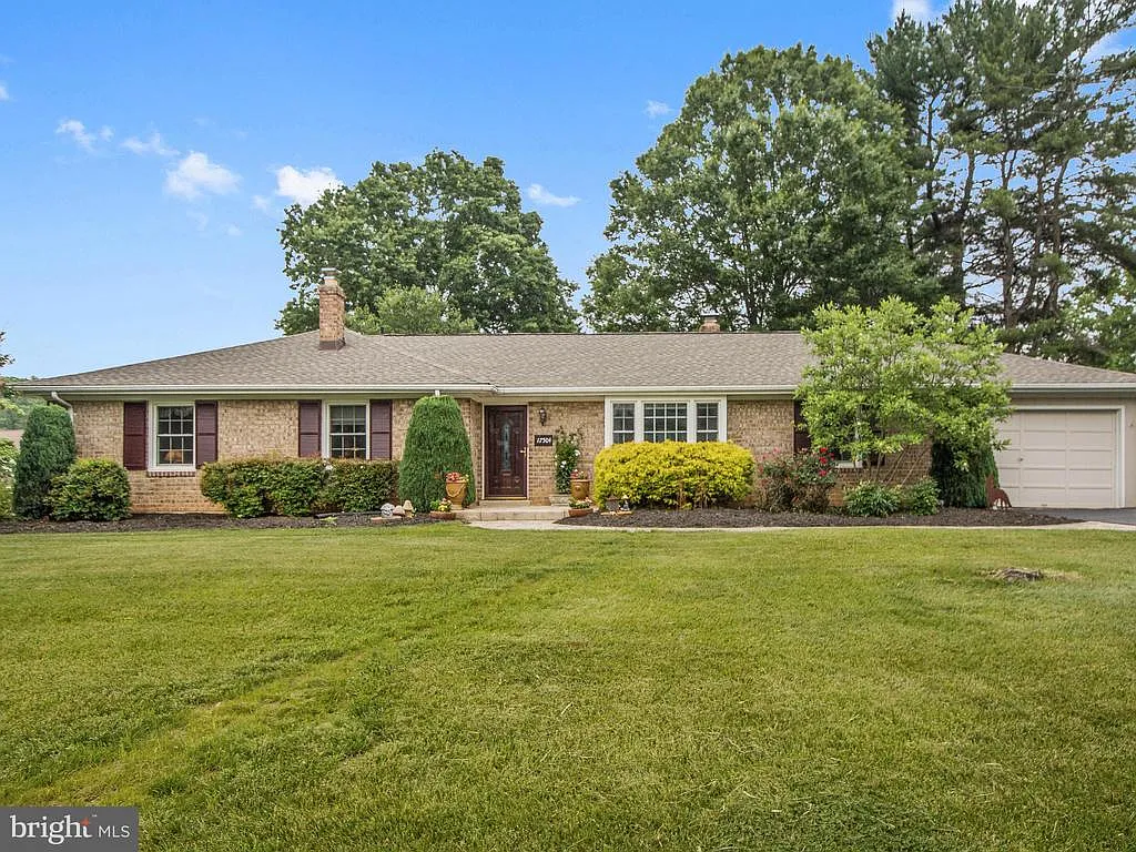 17504 Princess Anne Dr photo 1