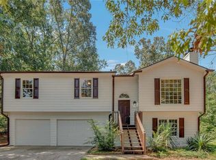 139 Spring Dr, Hiram, GA 30141