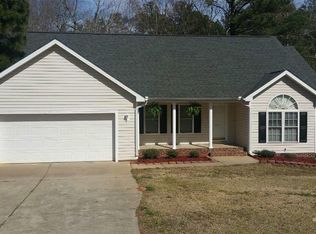 3218 Windmere Dr, Sanford, NC 27330