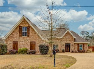 248 Manchester Dr, Vicksburg, MS 39183