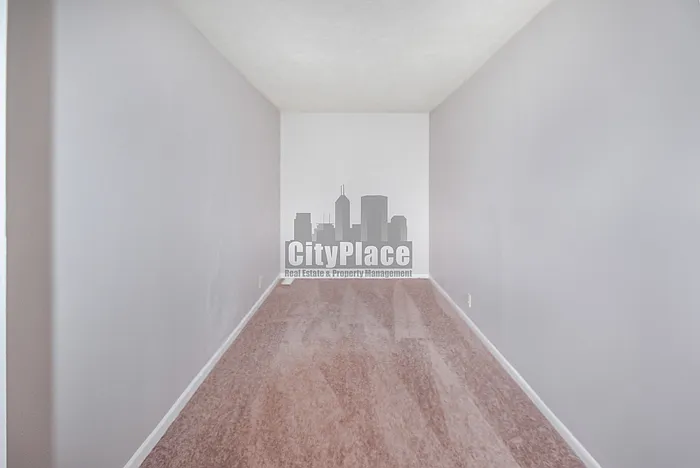 2633 S Randolph St #B — Photo 14